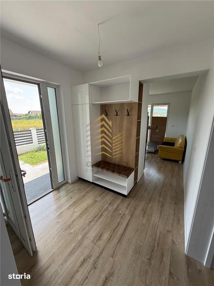 Apartament cu 8 camere în Central