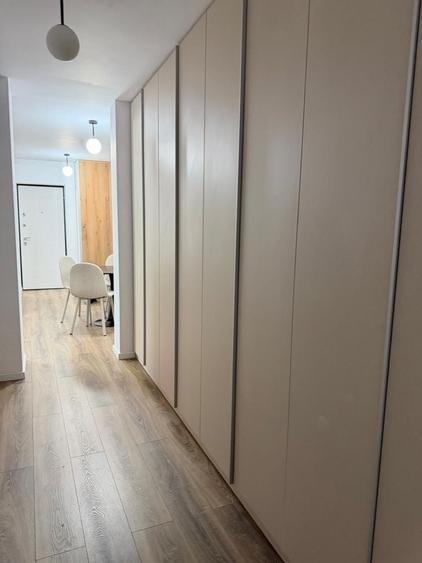 Apartament cu 2 camere semidecomandat în Odăile
