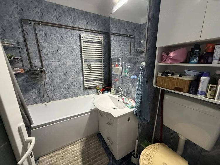 Apartament cu 3 camere, decomandat - Lipovei - 9