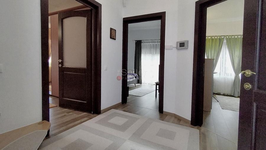 Casă individuală cu 5 camere cu Canalizare în Bunloc