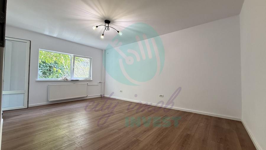 Apartament cu 2 camere decomandat în Decebal