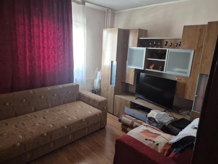 Apartament cu 3 camere în Iancului
