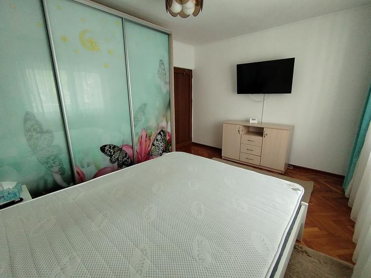Apartament cu 2 camere decomandat în Găvana