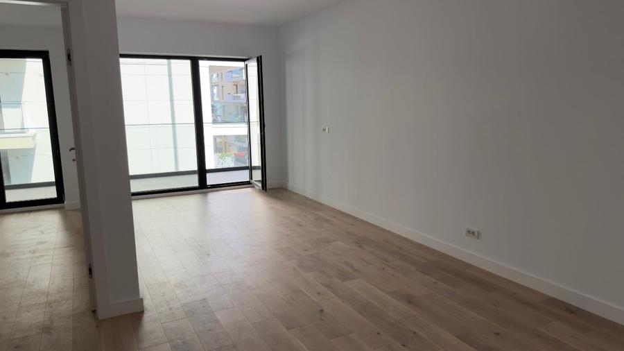 Apartament cu 2 camere decomandat în Străulești