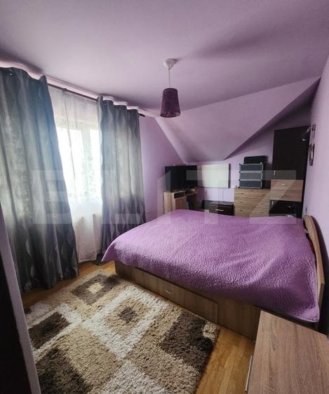 Duplex cu 5 camere semidecomandat cu Canalizare în Florești