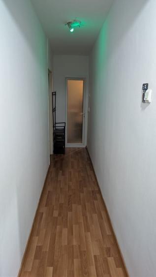 Apartament cu 2 camere decomandat în Malu Roșu