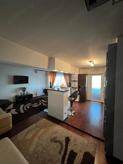 Apartament cu 2 camere decomandat în Trivale