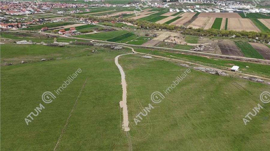 Teren agricol extravilan de 565 mp, în Cristian