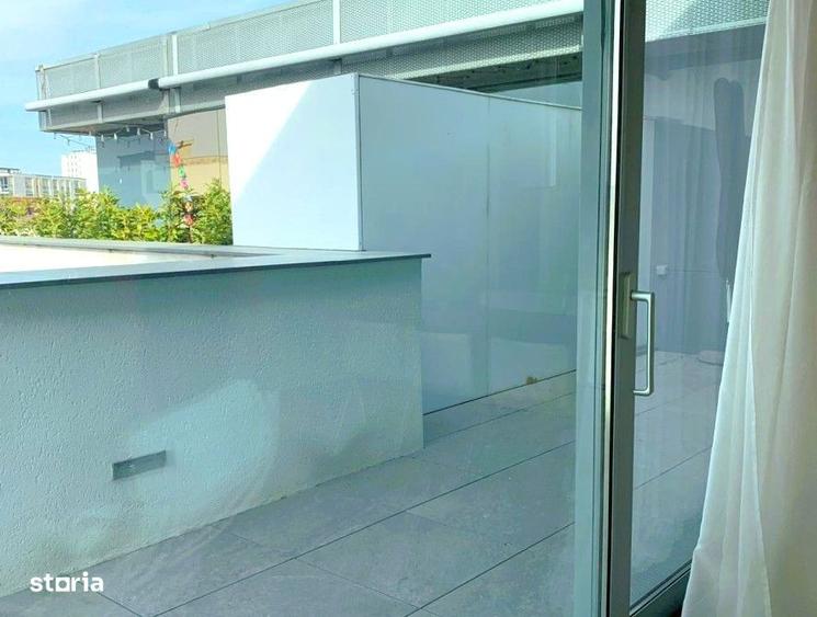 Apartament cu 3 camere decomandat în Victoriei