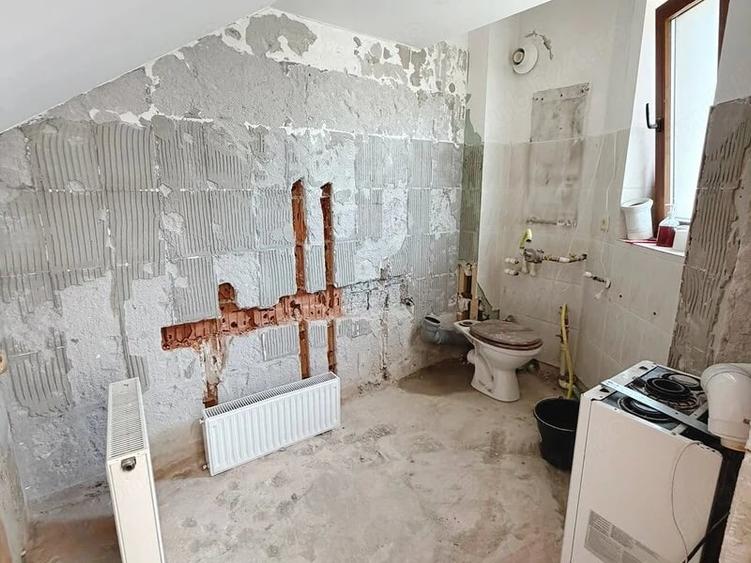 Casă cu 3 camere cu Teren 160 Mp în Pipera