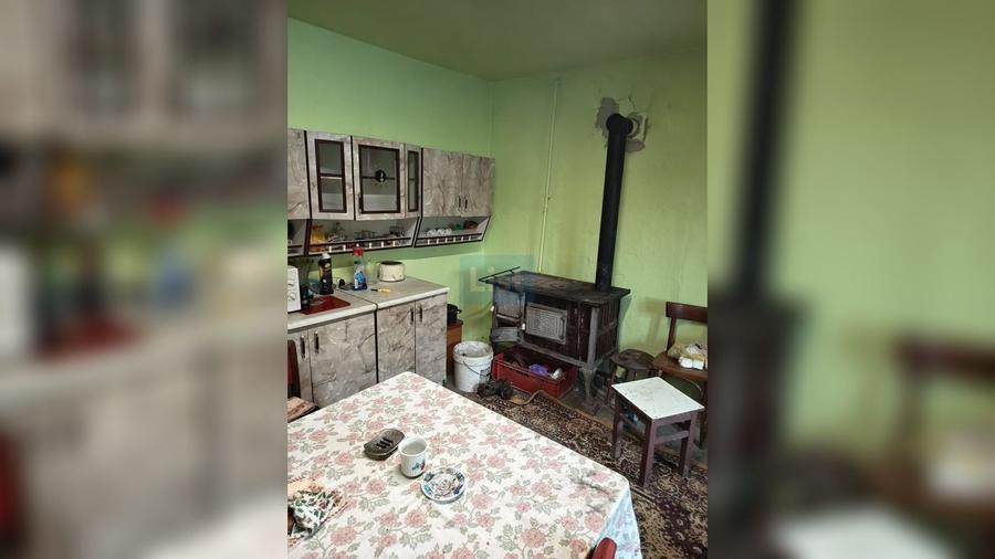 Casă cu 3 camere cu Teren 1685 Mp în Valter Mărăcineanu