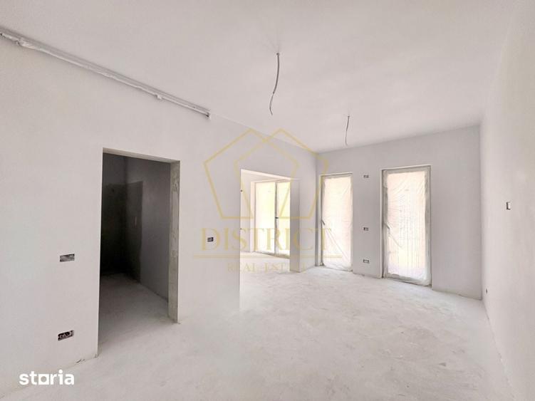 Apartament cu 3 camere în Girocului
