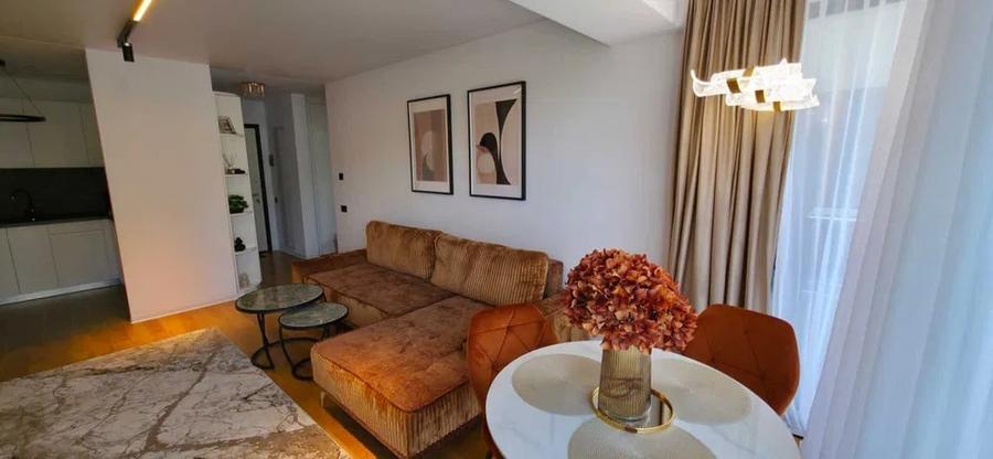 Apartament cu 2 camere semidecomandat, mobilat în Pipera — fotografia 2