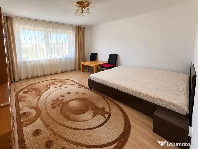 Garsonieră decomandată în Bartolomeu