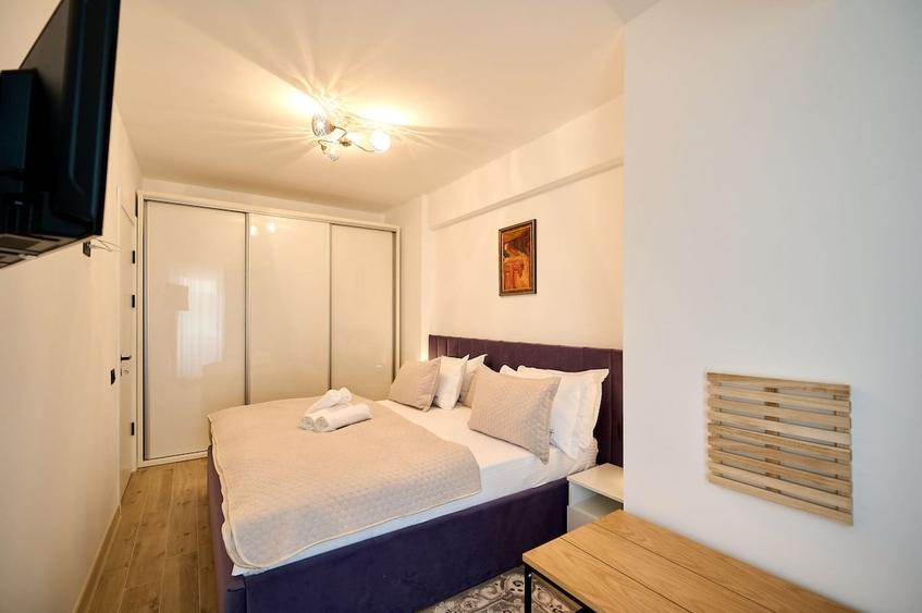 Apartament cu 2 camere decomandat în Mamaia-Sat