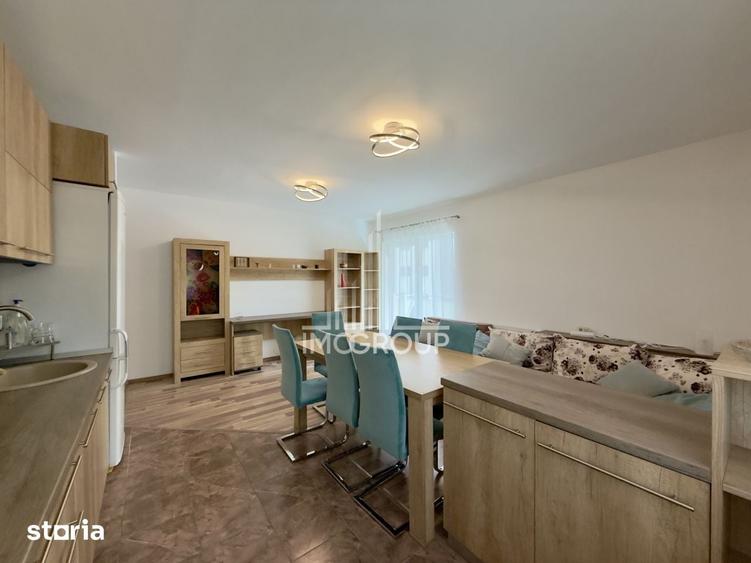 Apartament cu 3 camere decomandat în Florești