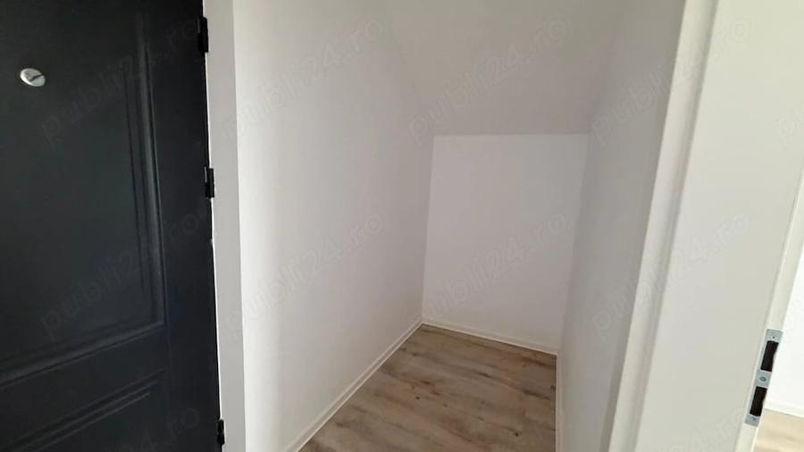 Apartament cu 3 camere decomandat în Giarmata