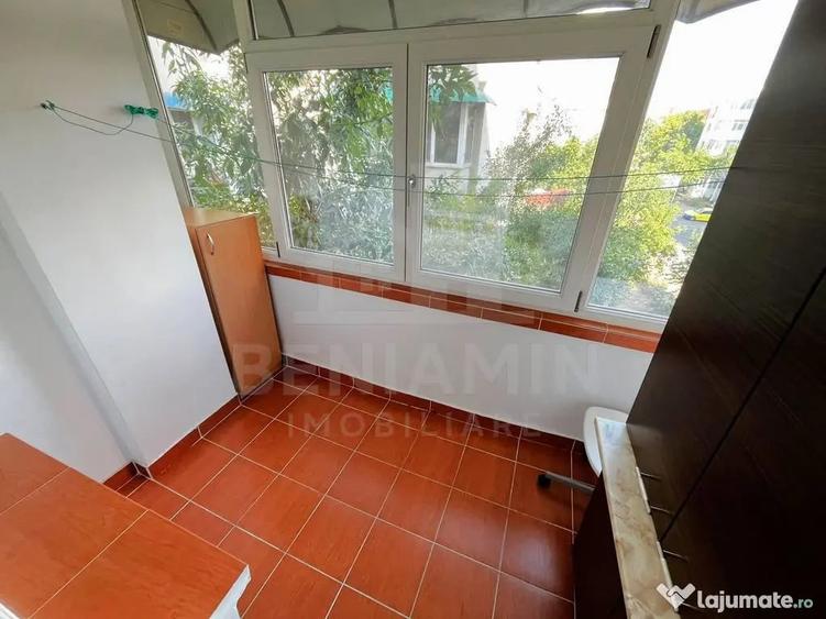Apartament cu 2 camere decomandat în Lăpuș