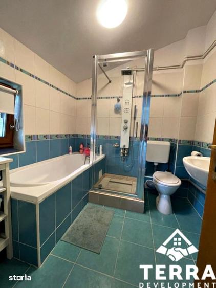 Casă cu 3 camere cu Canalizare în Boreal