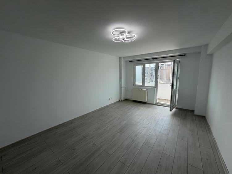 Apartament cu 2 camere decomandat în Sebastian