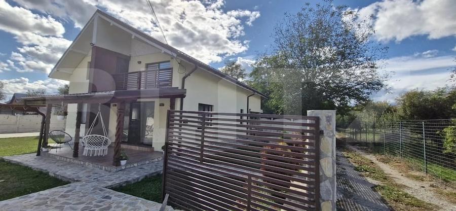Casa cu priveli?te, multa verdea?a ?i spa?ii generoase Zona A - 2