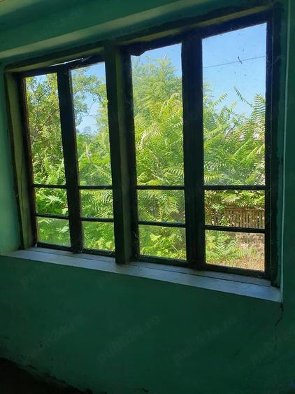Casă cu 3 camere cu Teren 660 Mp în Bratovoești