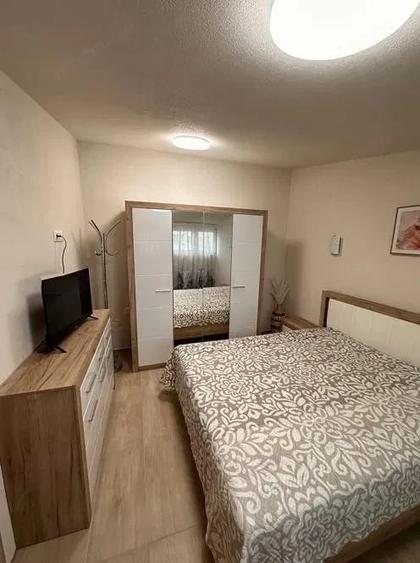 Garsonieră decomandată în Rahova