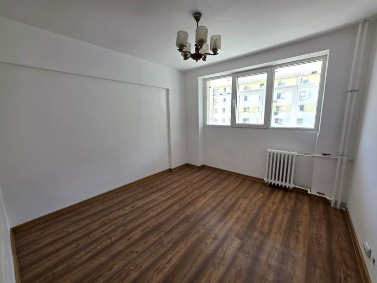 De vanzare 3 camere la Doamna Ghica, bloc reabilitat, decomandat - 7