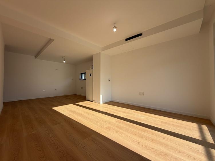 Apartament cu 2 camere decomandat în Bucovina
