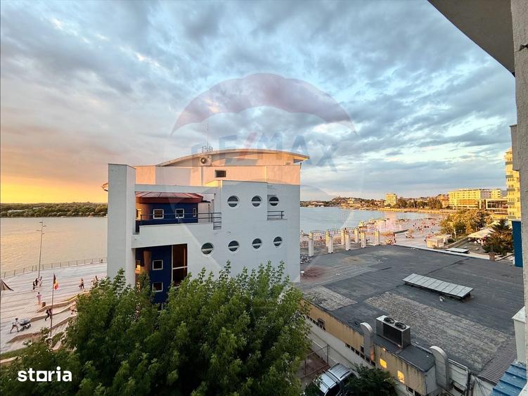 Apartament cu 2 camere decomandat în Faleză