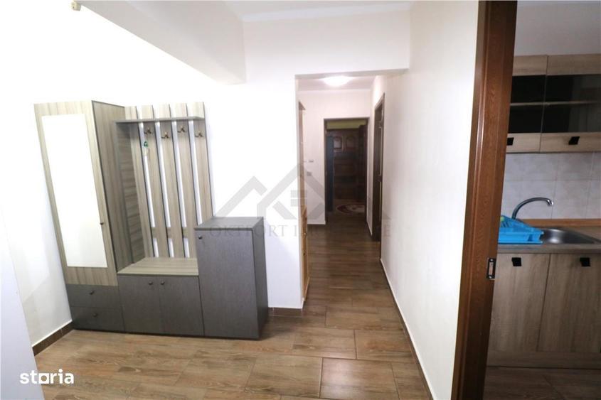 Apartament cu 3 camere decomandat în Circumvalațiunii