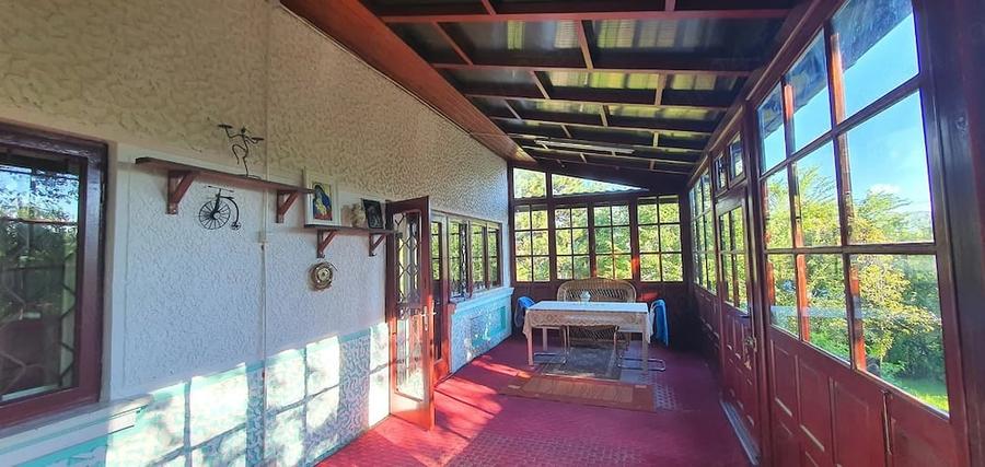 Casă cu Teren 1400 Mp în Central