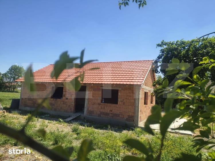 Casă cu 3 camere cu Teren 1500 Mp în Central