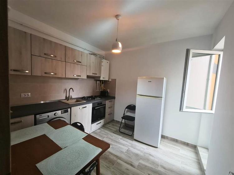 Garsonieră decomandată, mobilată în Păcurari