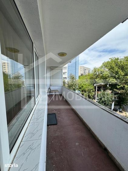 Apartament cu 3 camere în Aleea Carpați