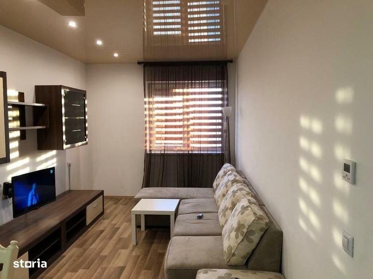 Apartament cu 2 camere în Văcăresti