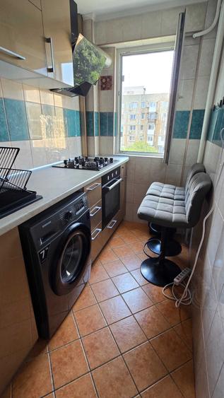 Apartament cu 2 camere decomandat în Militari
