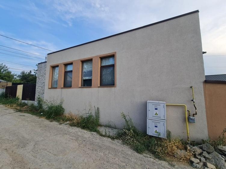 Spațiu comercial, de 53 mp, în Micro 14