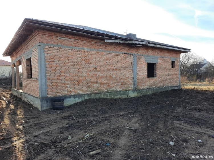 Casă cu 3 camere cu Teren 1803 Mp în Bolintin-Deal