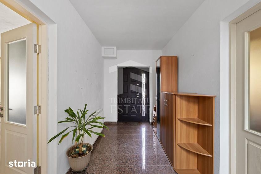 Casă cu 4 camere cu Teren 351 Mp în Grădiște