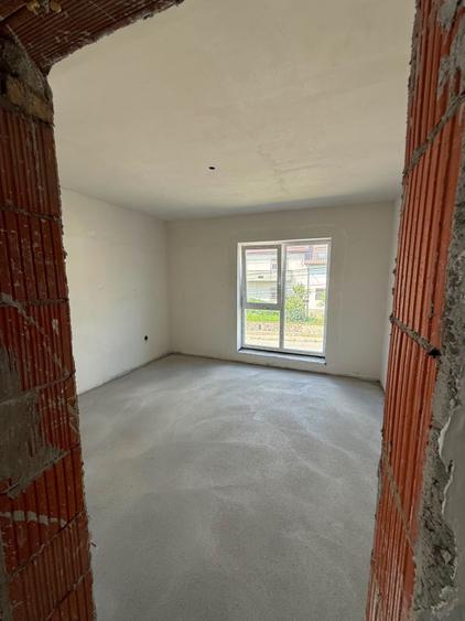 Apartament cu 4 camere decomandat în Ultracentral