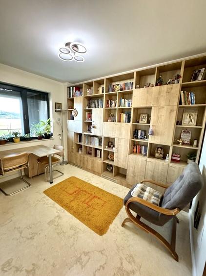 Apartament cu 4 camere decomandat în Păcurari