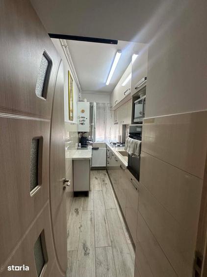 Apartament cu 2 camere nedecomandat în 14 Mai