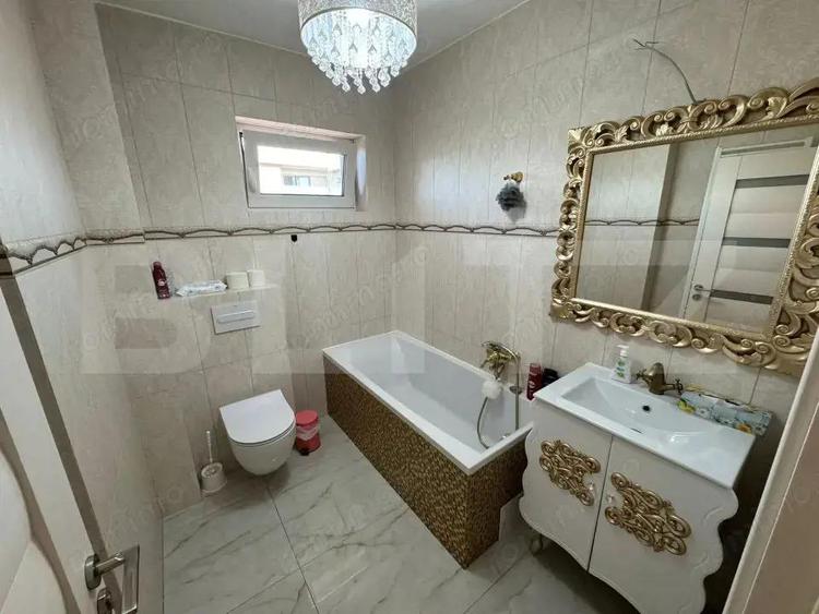 Apartament cu 2 camere semidecomandat, mobilat în Central