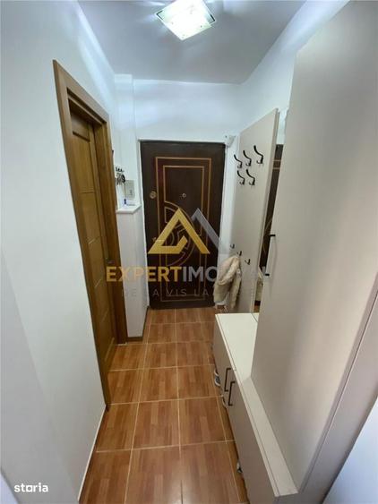 Apartament cu 2 camere decomandat în Gării