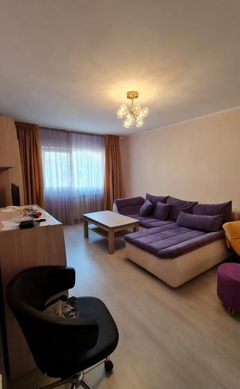 Apartament cu 2 camere decomandat în Băneasa — fotografia 1
