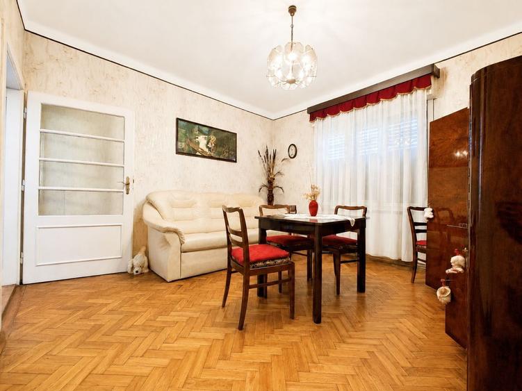 Casa individuala - Aleea Ghirodei - Teren 1.000 mp - Comision 0% - 4