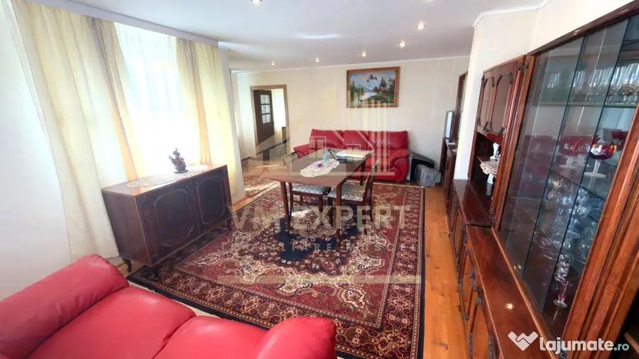 Casă cu 4 camere cu Teren 1316 Mp în Lerești