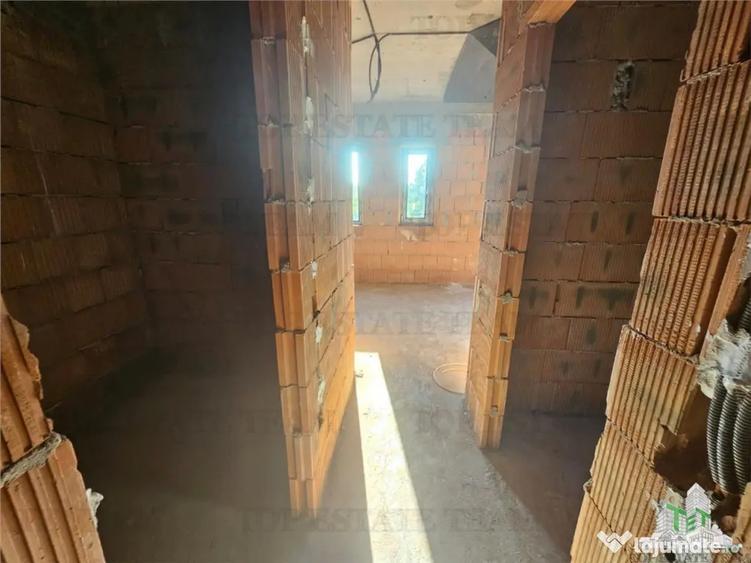 Apartament cu 2 camere decomandat în Gorjului
