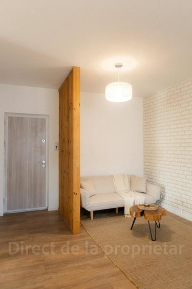 Apartament cu 3 camere decomandat în Florești